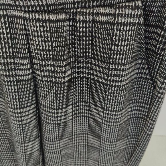 Suzy Shier Dress Pants, Grey/ Gray Size Small - Picture 3 of 10